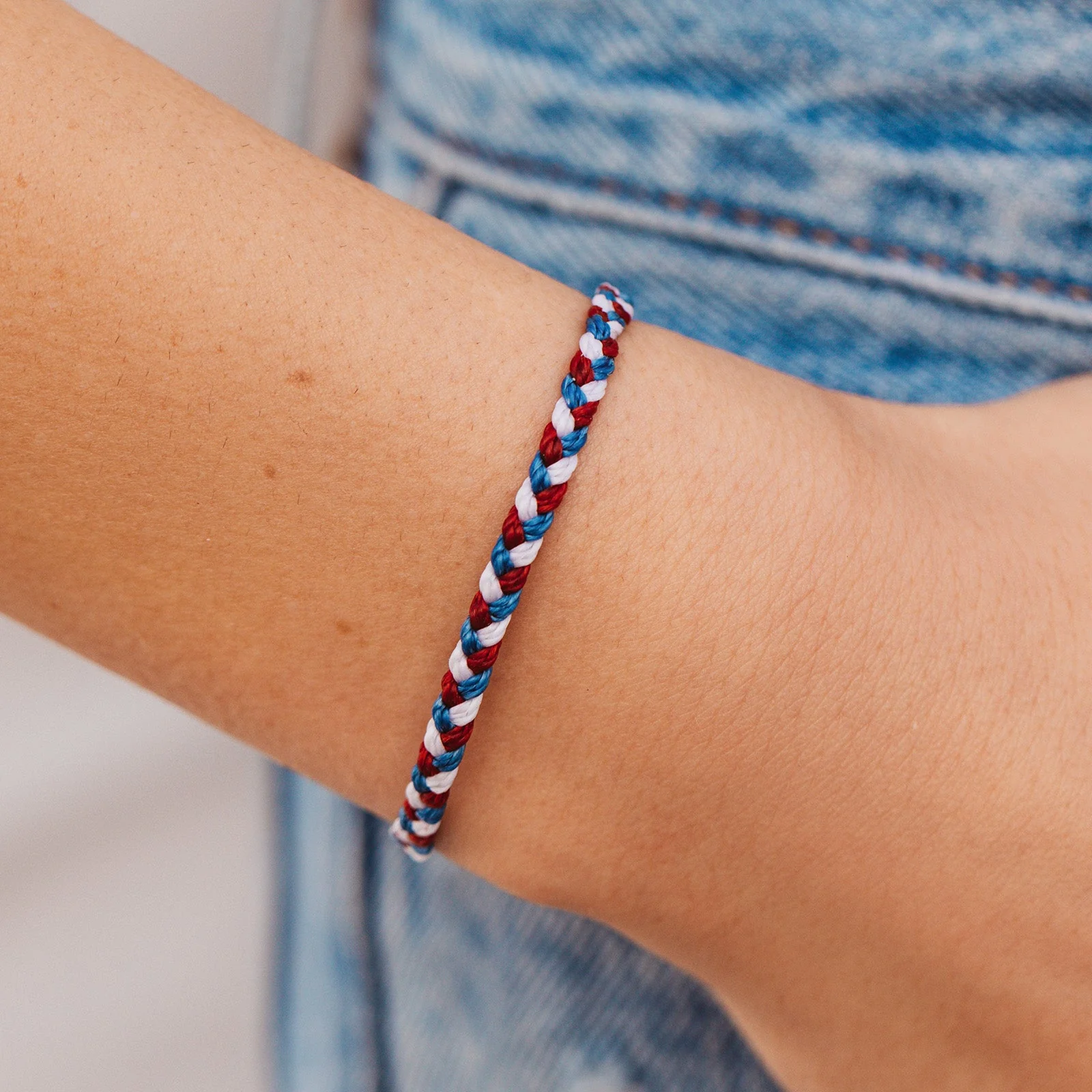 1224-homes-for-our-troops-braided-bracelet-2.webp Homes For Our Troops Braided Bracelet