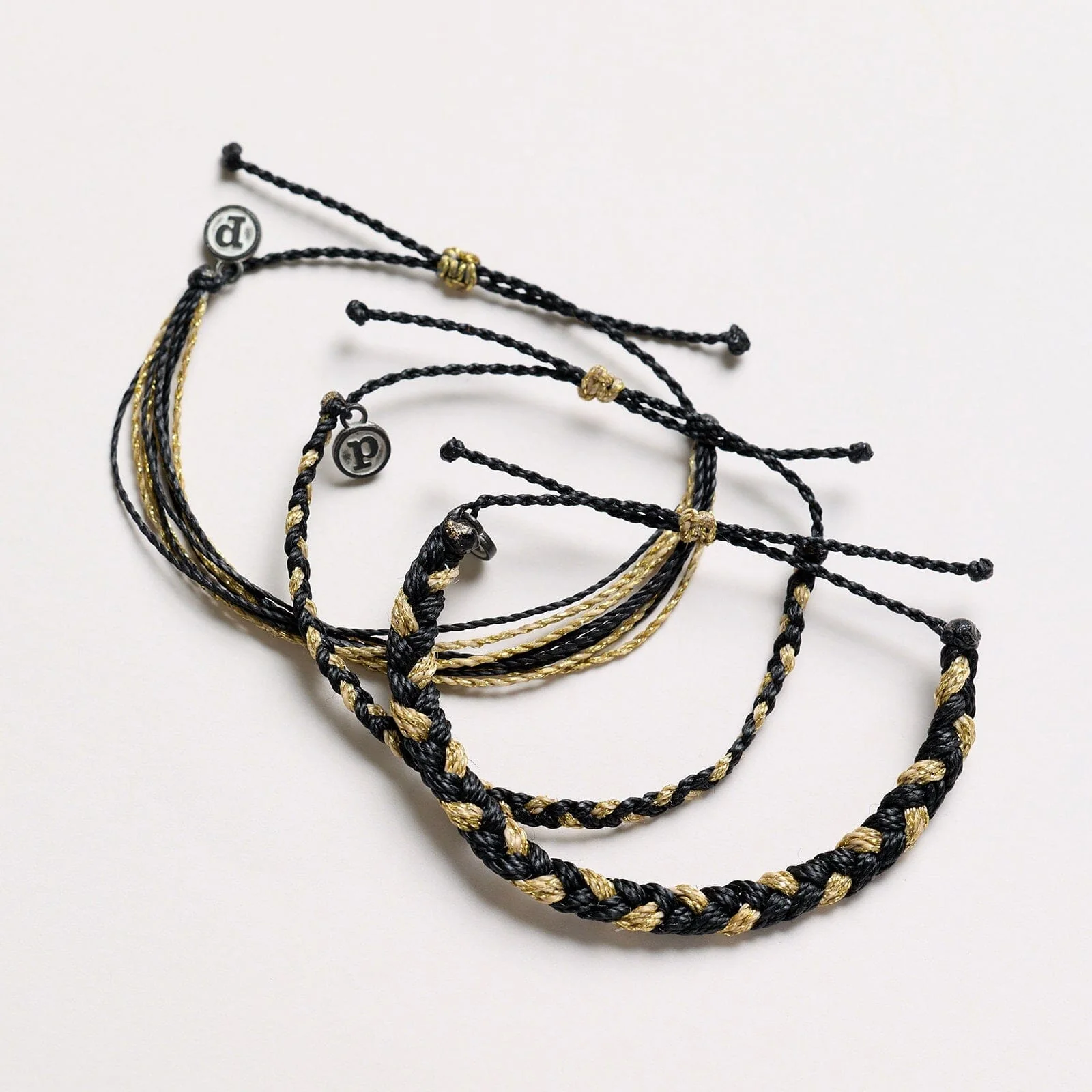 1225-black-gold-collection-10.webp Black & Gold Collection