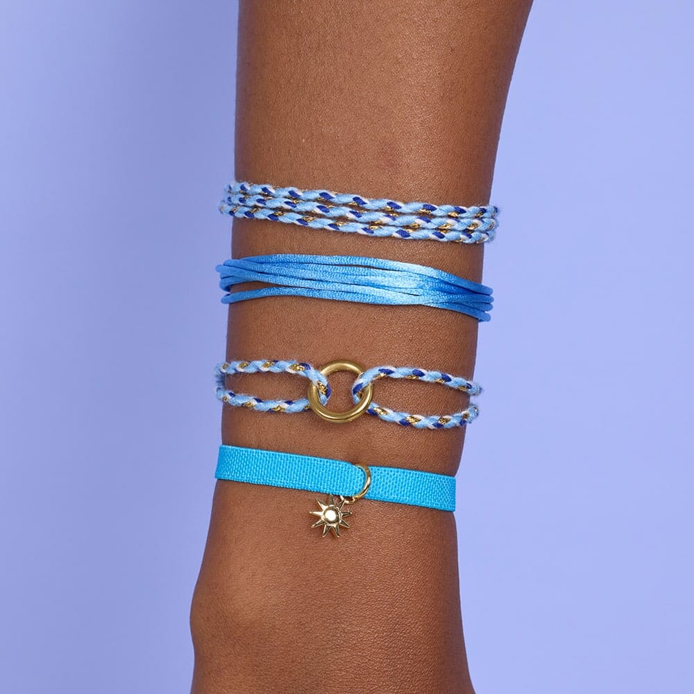 1251-silky-friendship-bracelet-15.jpg Silky Friendship Bracelet