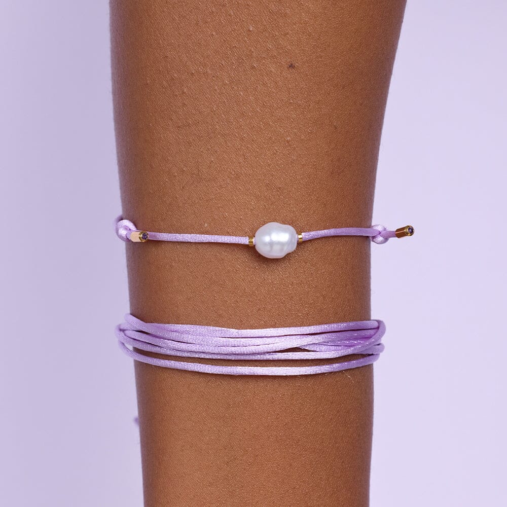 1251-silky-friendship-bracelet-19.jpg Silky Friendship Bracelet