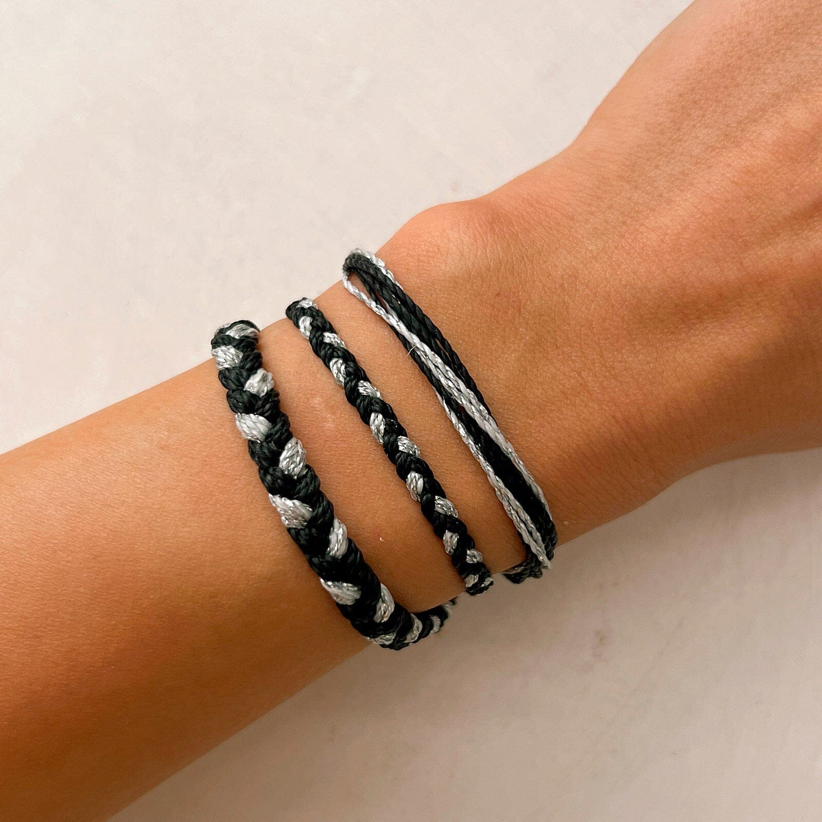 1323-black-silver-collection-5.jpg Black & Silver Collection