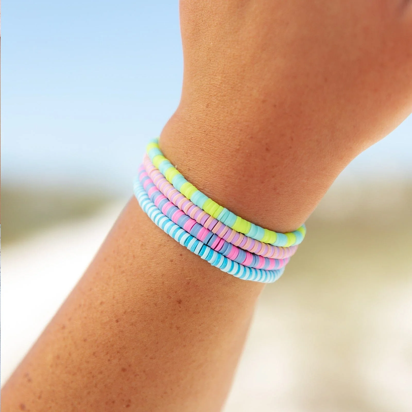 1362-bubblegum-seascape-stretch-bracelet-7.webp Bubblegum Seascape Stretch Bracelet