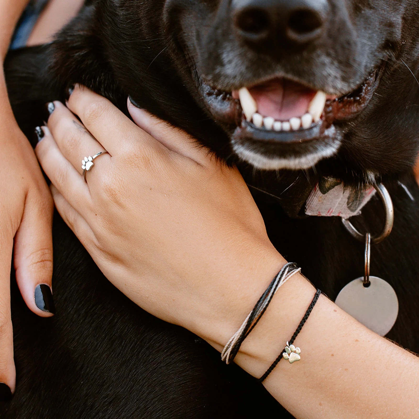 1618-paw-print-ring-4.webp Paw Print Ring