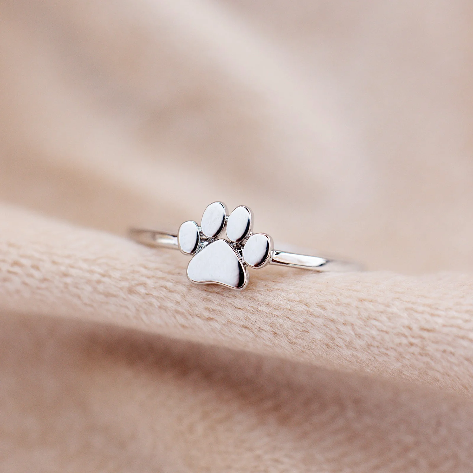1618-paw-print-ring-5.webp Paw Print Ring