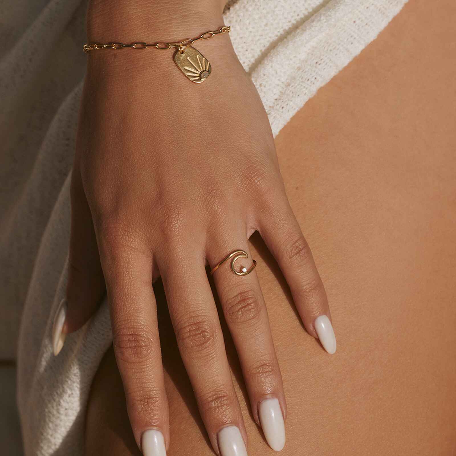 1846-diamond-wave-ring-3.jpg Diamond Wave Ring