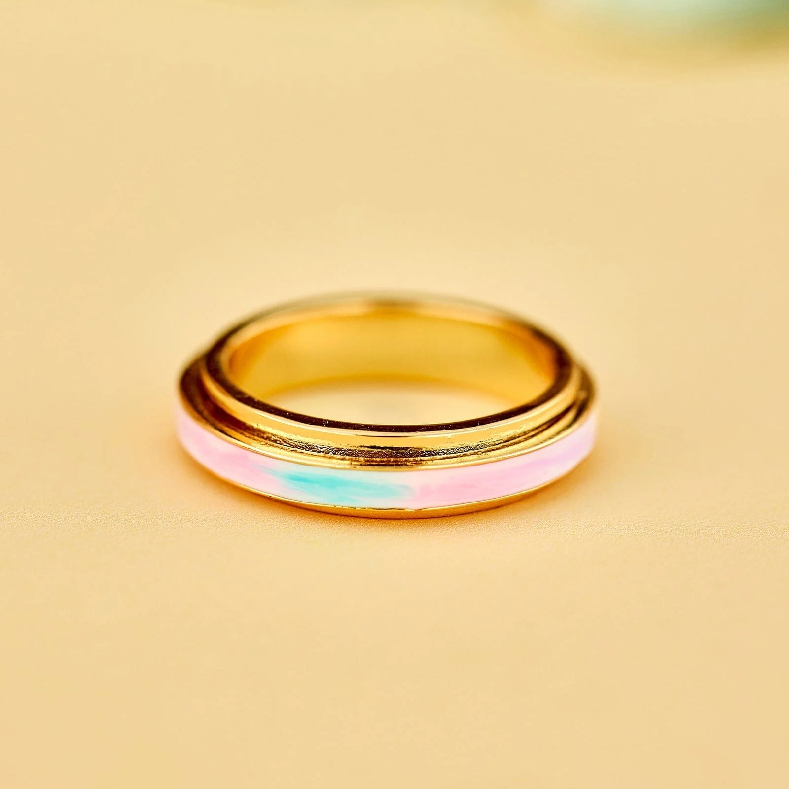 1940-tie-dye-fidget-ring-10.webp Tie-Dye Fidget Ring