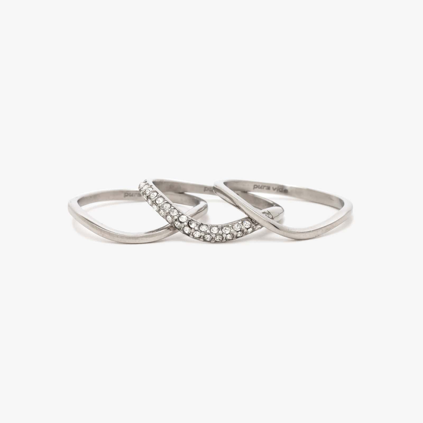 2023-wavy-pave-ring-stack-7.jpg Wavy Pavé Ring Stack