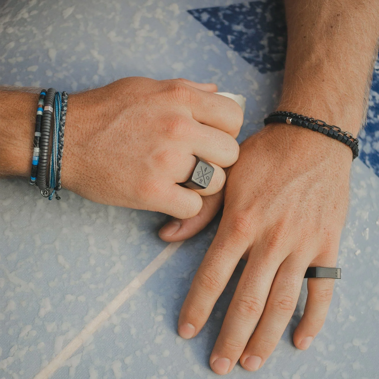 2149-men-s-coated-hematite-stretch-bracelet-5.webp Men's Coated Hematite Stretch Bracelet