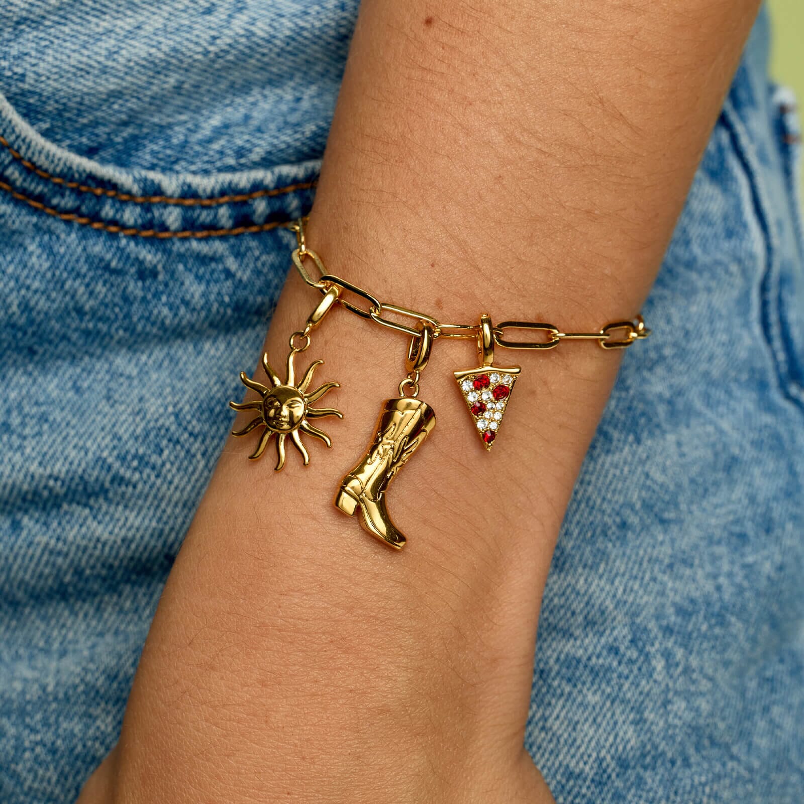 256-harper-sunshine-charm-4.jpg Harper Sunshine Charm