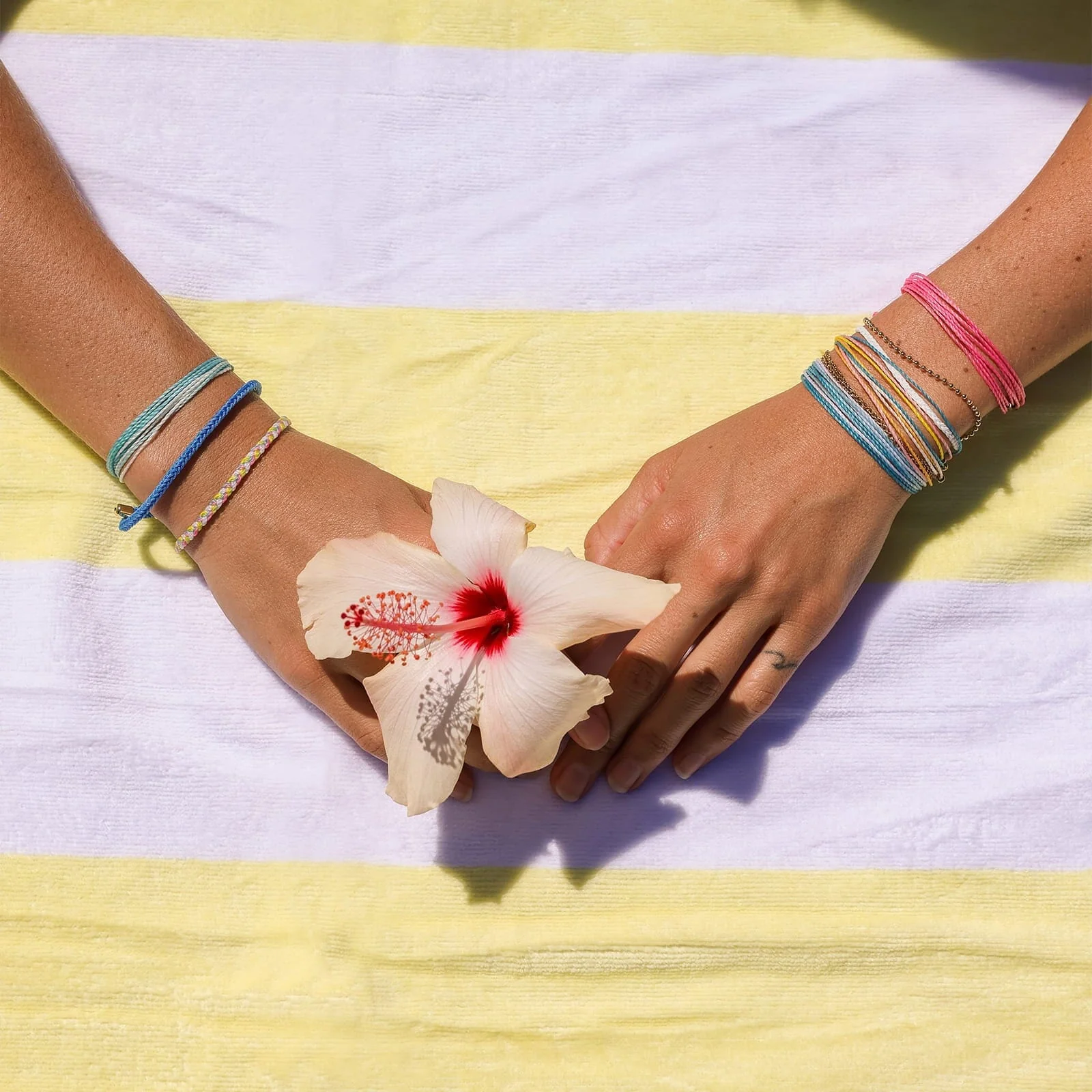 28-sail-away-bracelet-2.webp Sail Away Bracelet