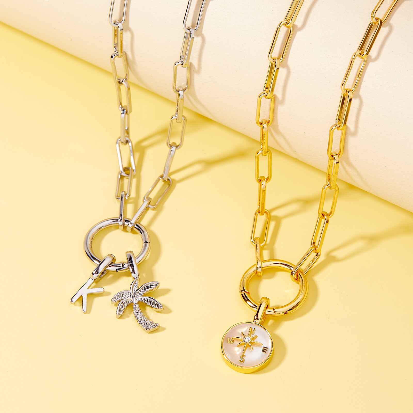337-harper-round-charm-chain-necklace-5.jpg Harper Round Charm Chain Necklace