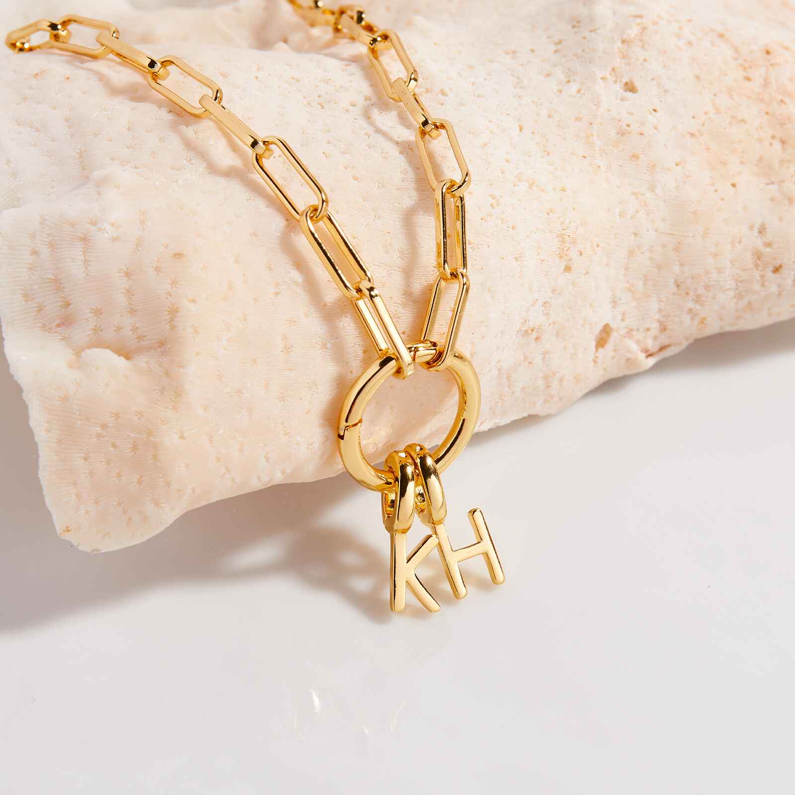 337-harper-round-charm-chain-necklace-9.jpg Harper Round Charm Chain Necklace