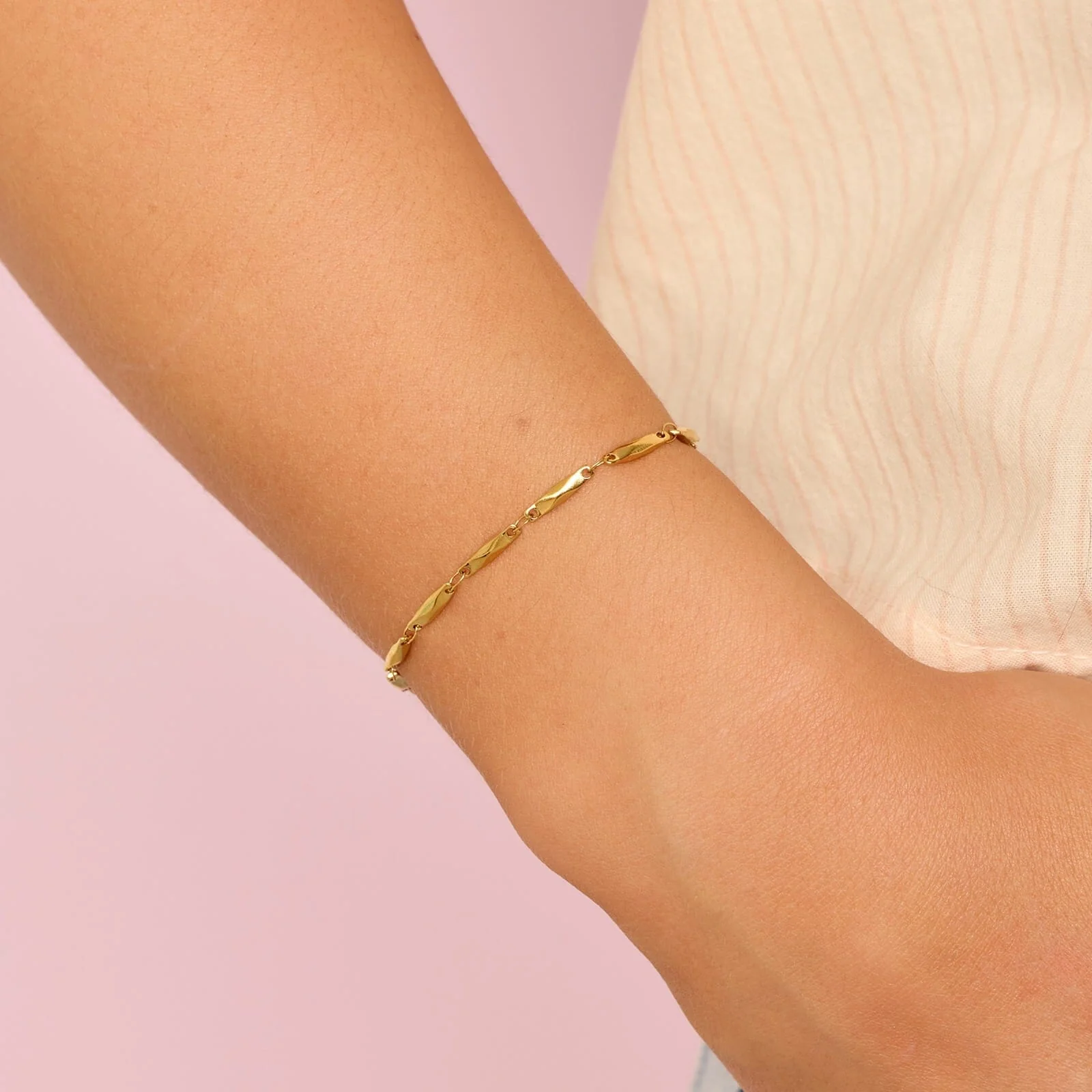 Faceted Bar Chain Bracelet