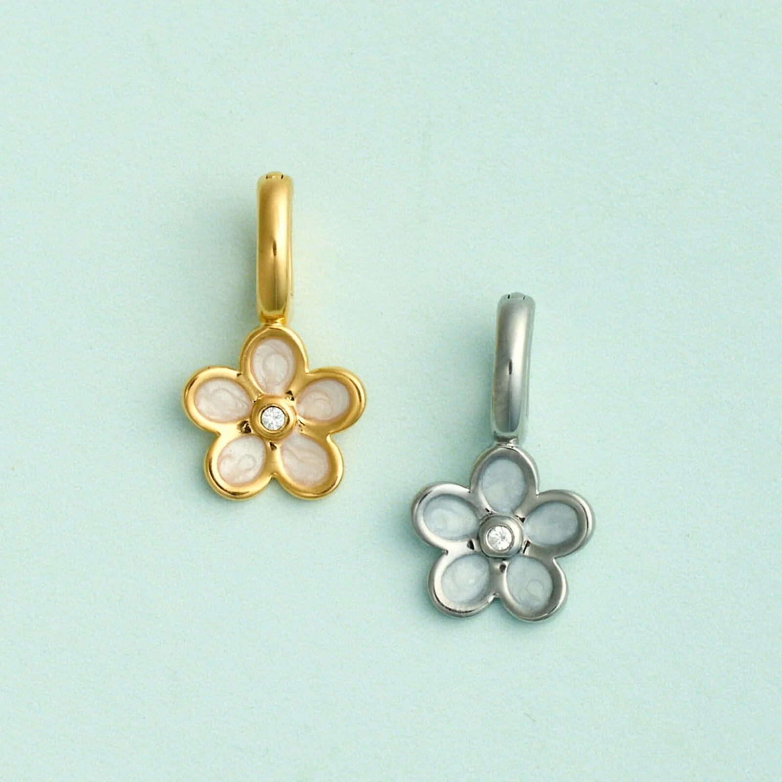 451-harper-pearl-plumeria-charm-3.webp Harper Pearl Plumeria Charm