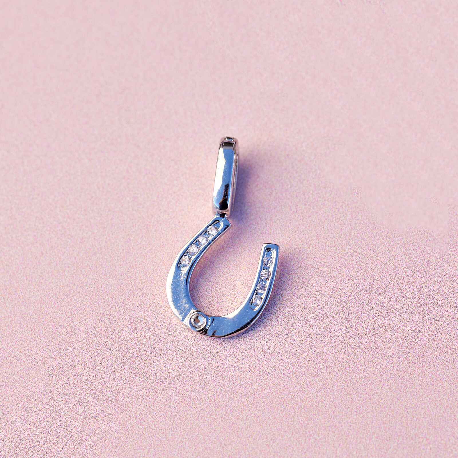475-harper-horseshoe-charm-12.jpg Harper Horseshoe Charm