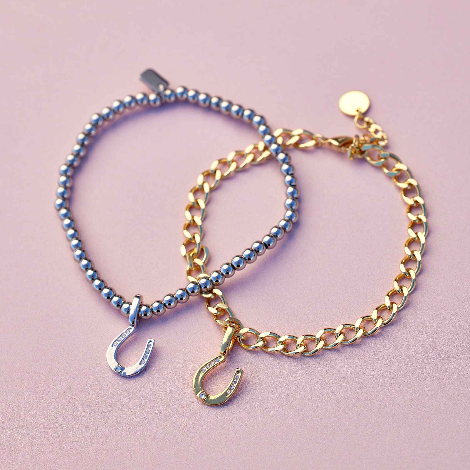 475-harper-horseshoe-charm-13.jpg Harper Horseshoe Charm