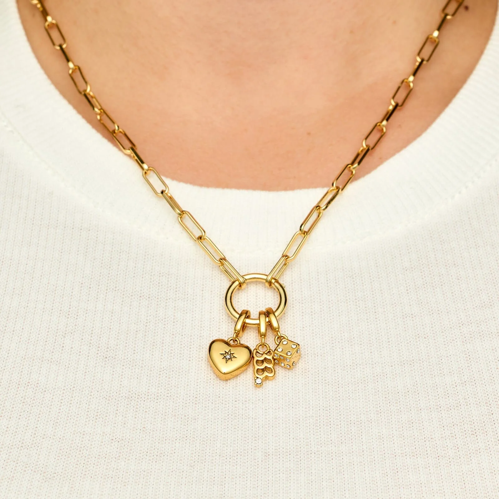 529-harper-starburst-heart-charm-2.webp Harper Starburst Heart Charm