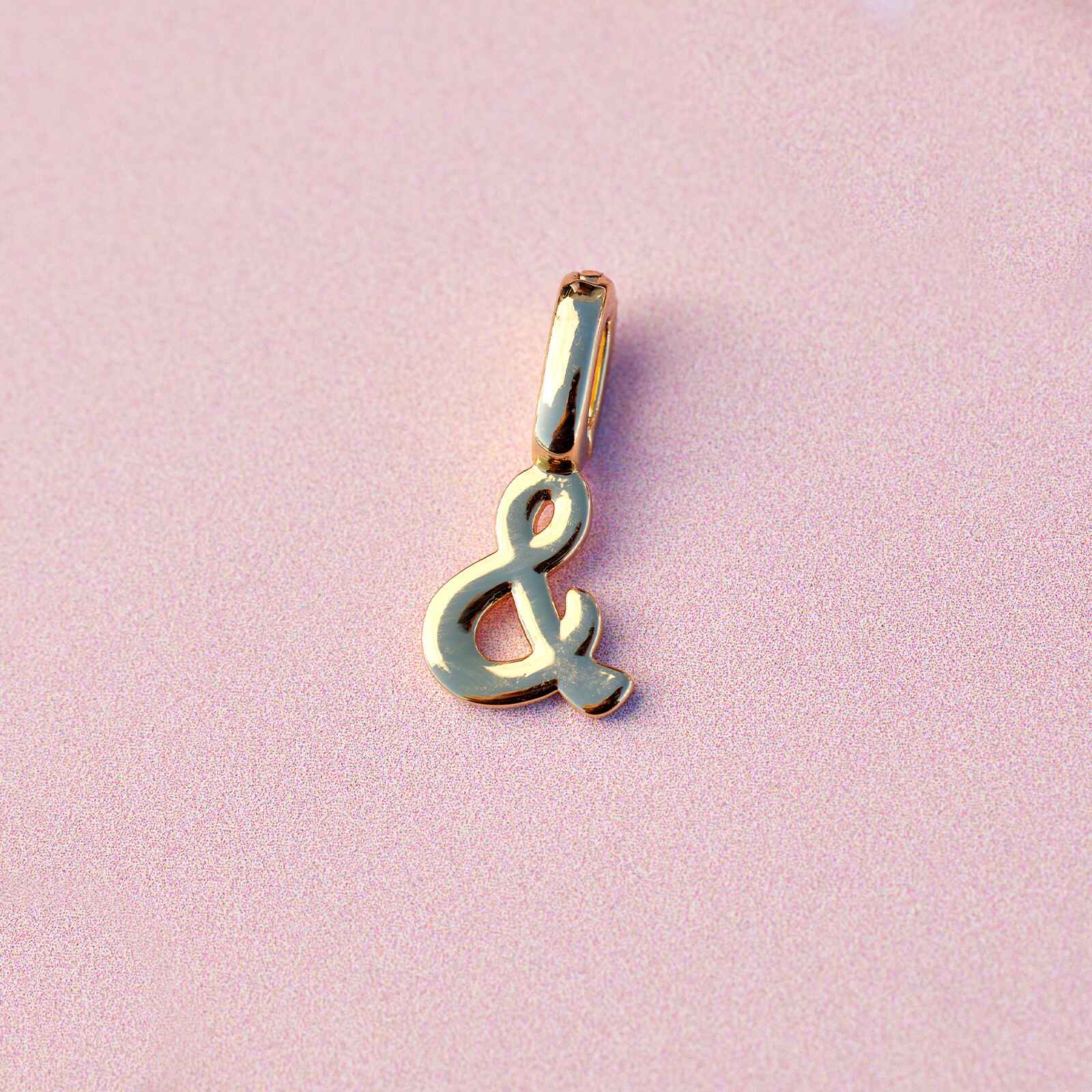 613-harper-ampersand-charm-2.jpg Harper Ampersand Charm