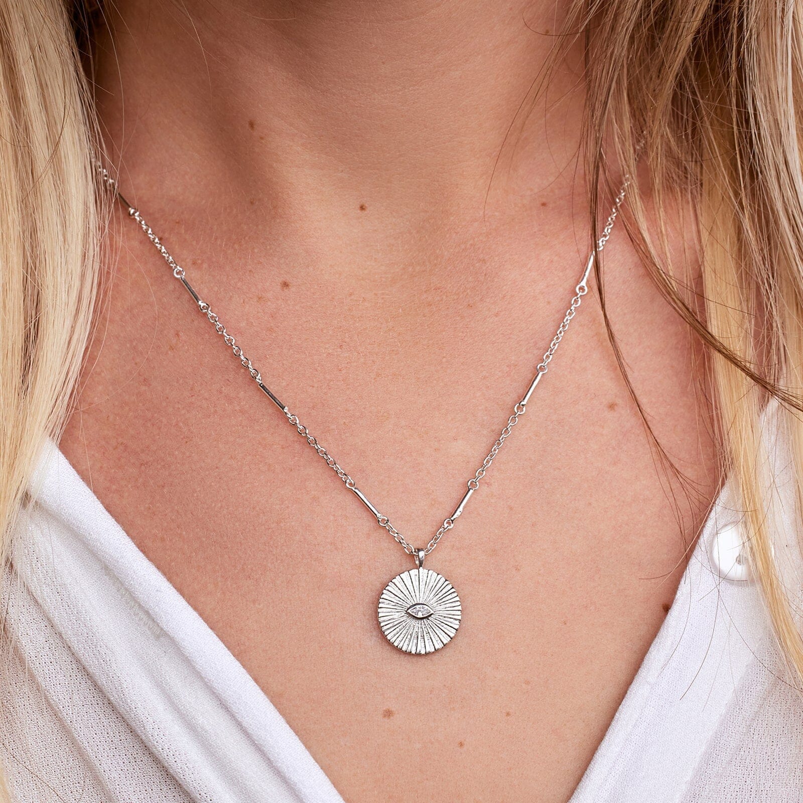649-protective-eye-pendant-necklace-5.jpg Protective Eye Pendant Necklace
