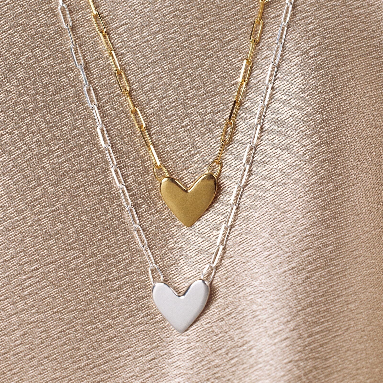 652-tiny-heart-choker-6.jpg Tiny Heart Choker