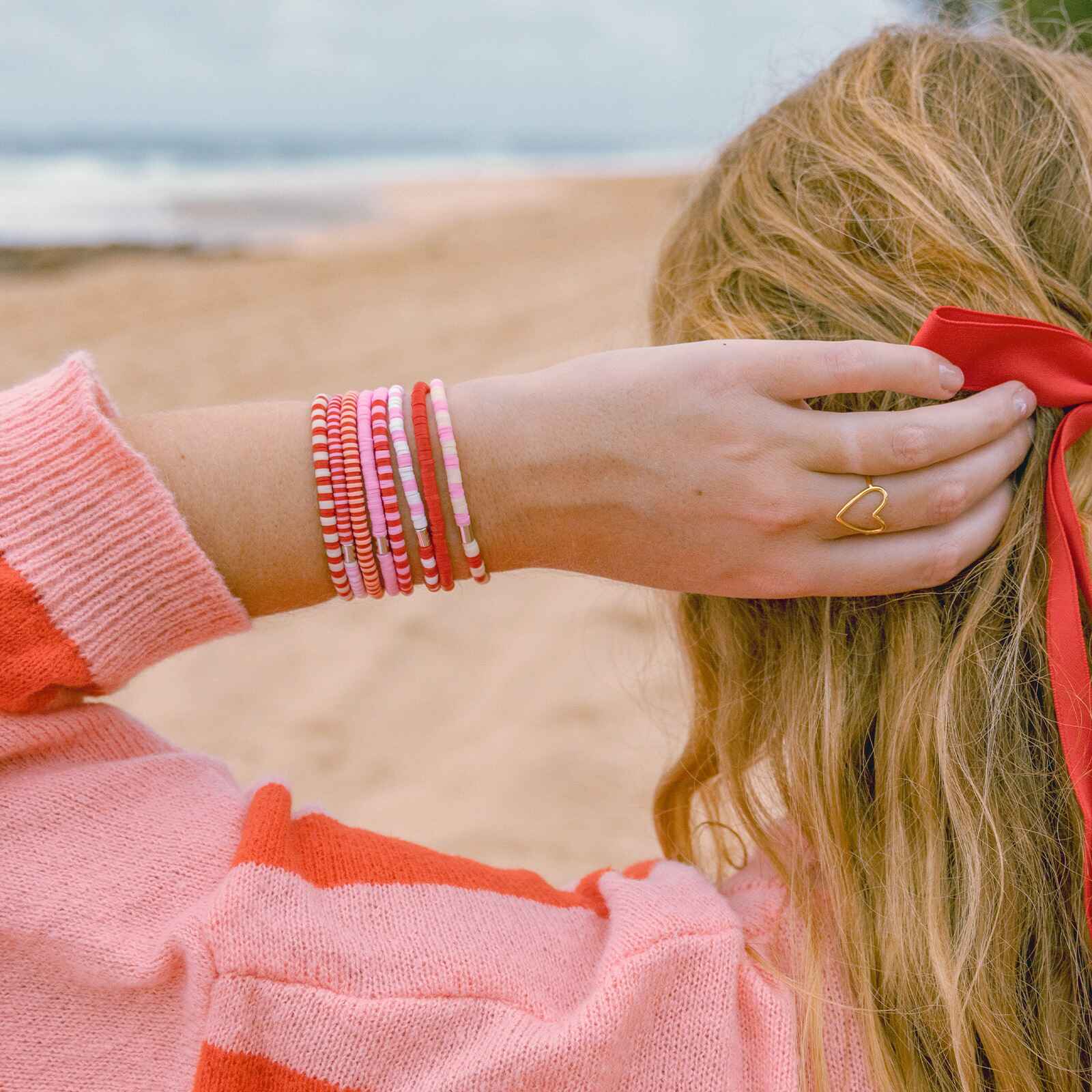 666-vacation-vibes-pink-moment-stretch-bracelet-set-of-8-10.jpg Vacation Vibes Pink Moment Stretch Bracelet Set of 8
