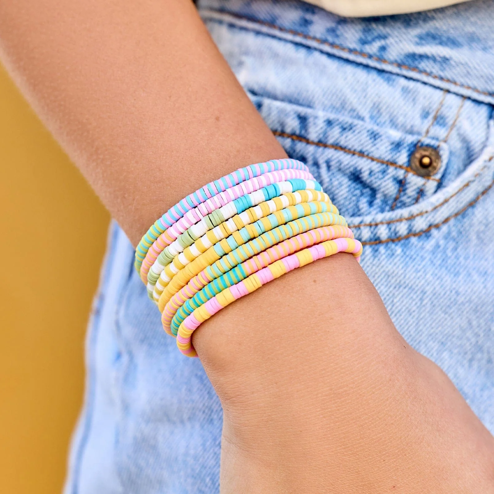 687-sunset-beach-stretch-bracelet-set-of-8-2.webp Sunset Beach Stretch Bracelet Set of 8