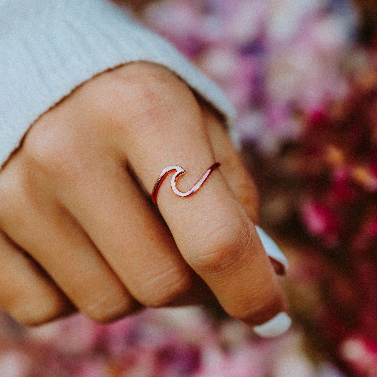 890-wave-ring-5.webp Wave Ring