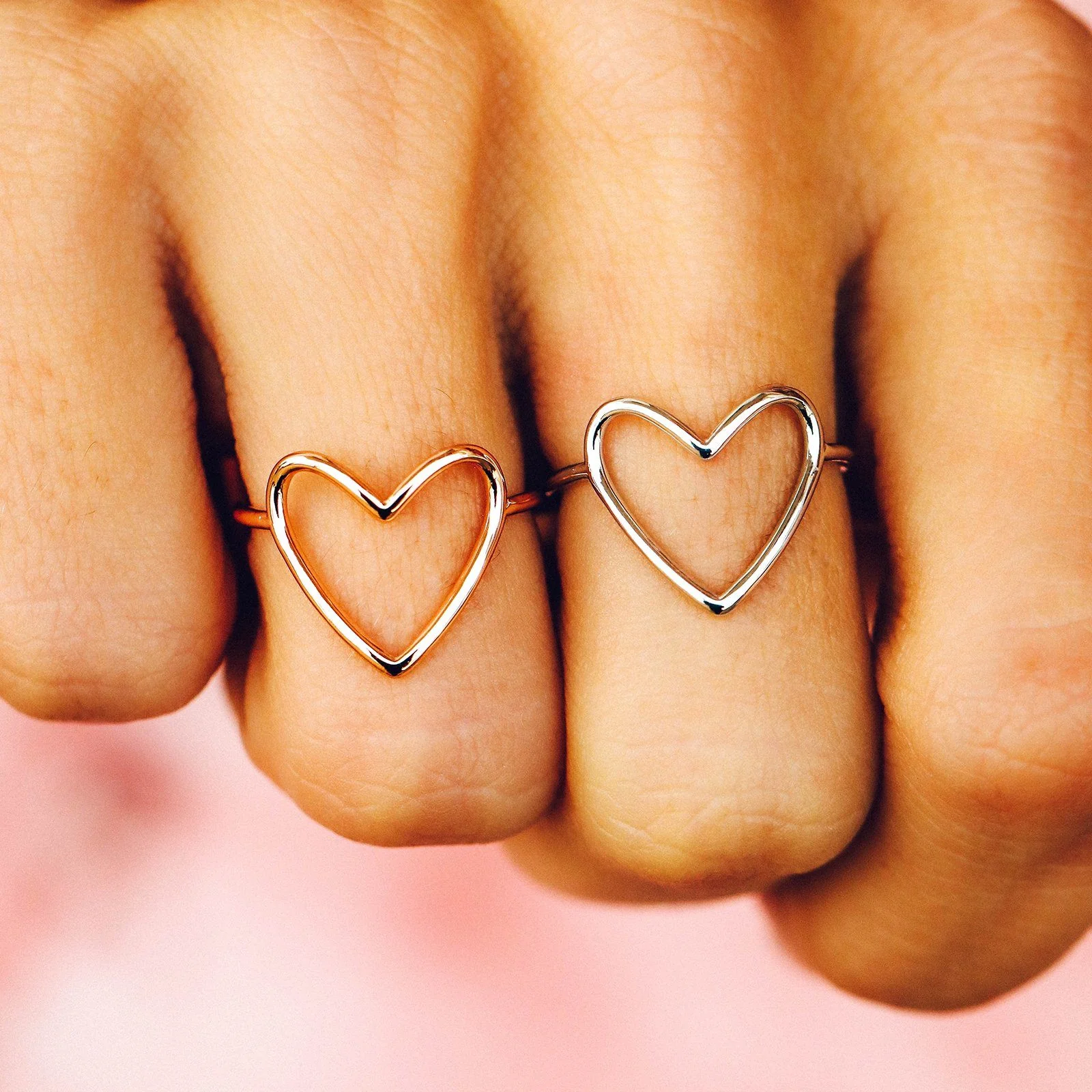 999-statement-heart-ring-5.webp Statement Heart Ring